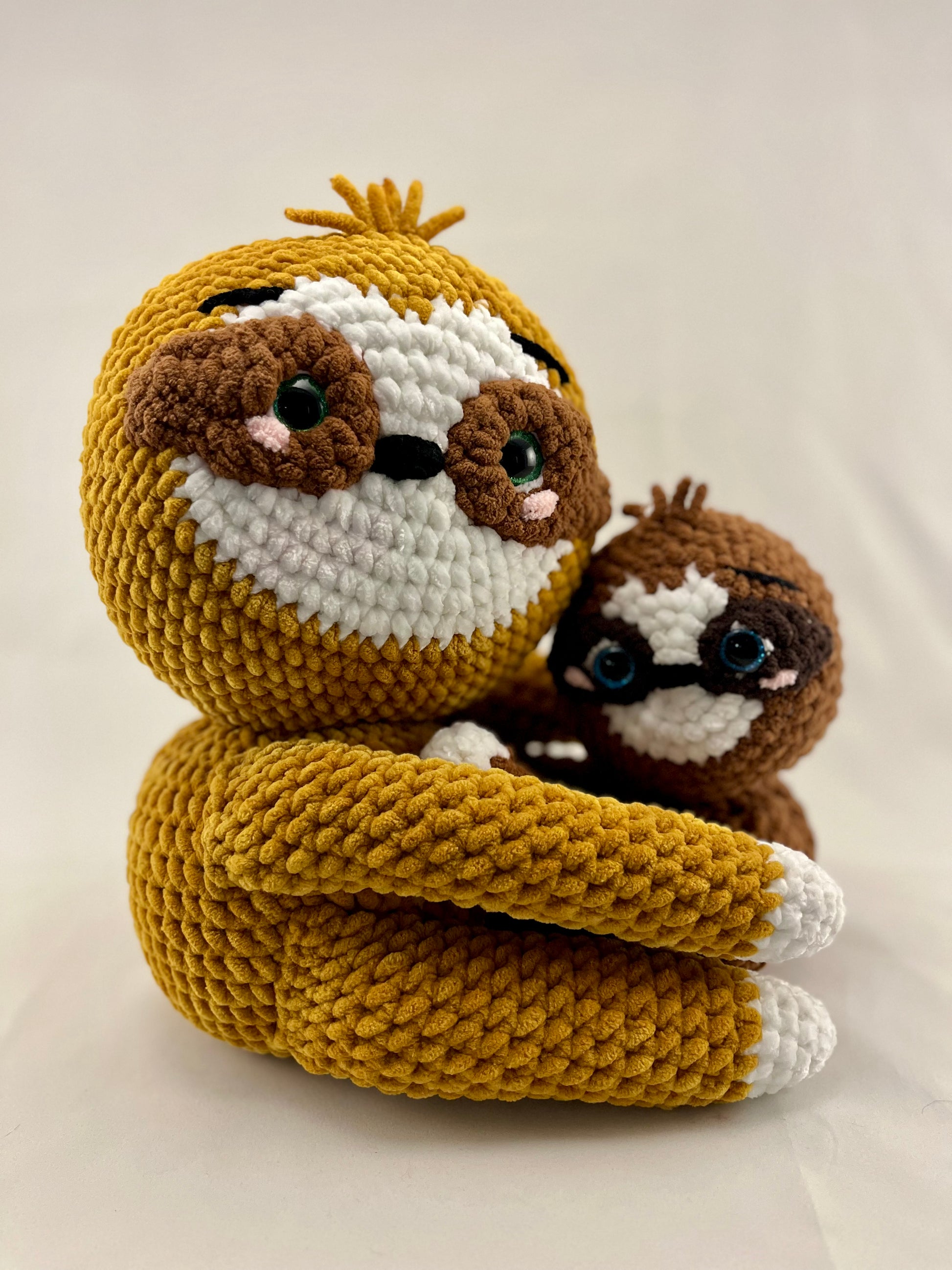 Mumma & Baby Sloth